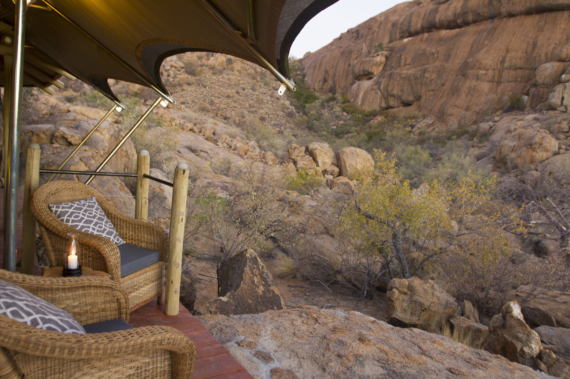 Erongo Wilderness Lodge 오마루루 외부 사진